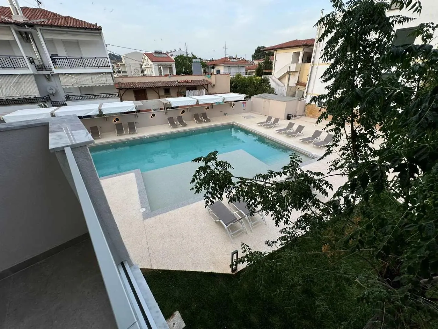 Studio Nikiti Beach